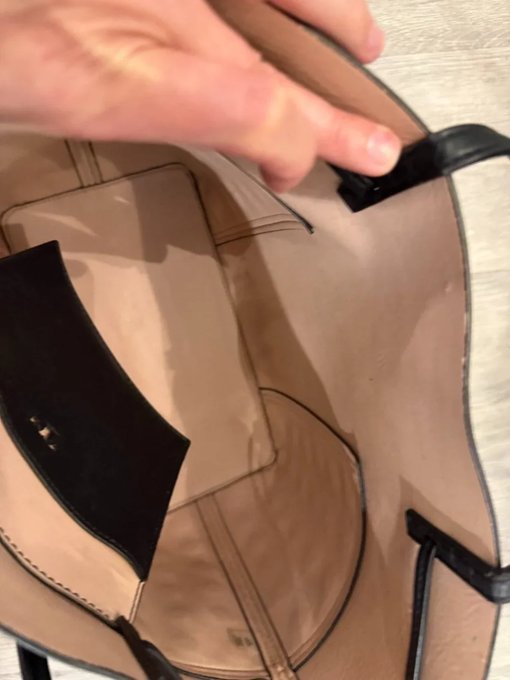 Tory Burch good used